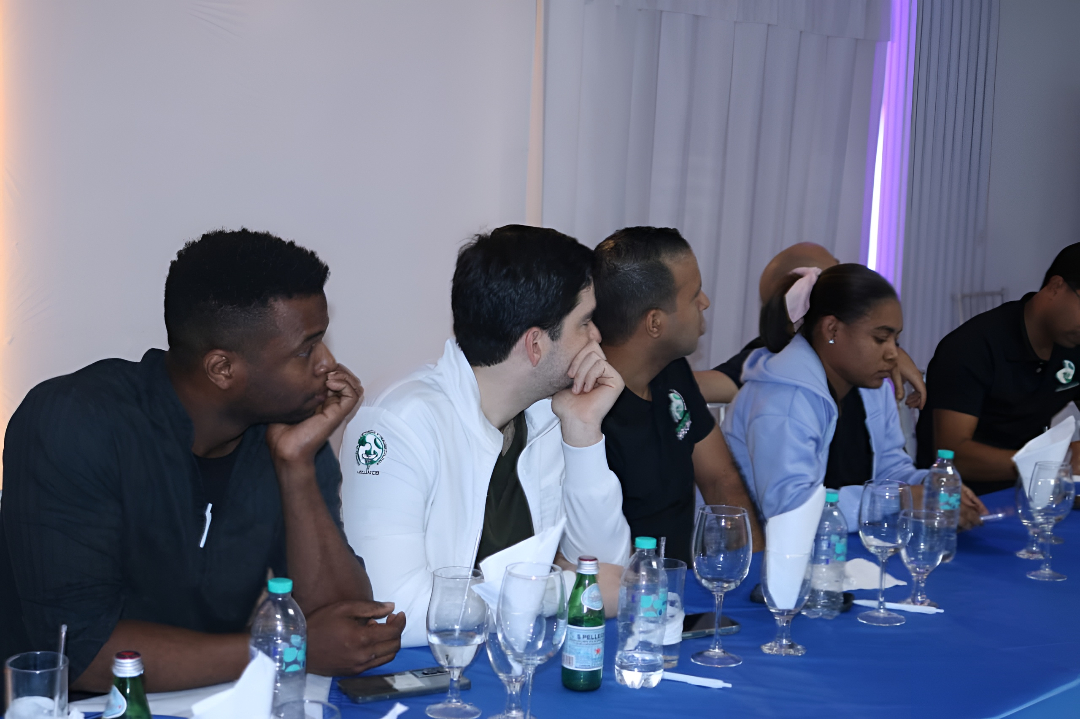 Sindactilia y Clinodactilia en la Mano Pediátrica: Tratamiento Actual y Casos Clínicos - Imagen 10