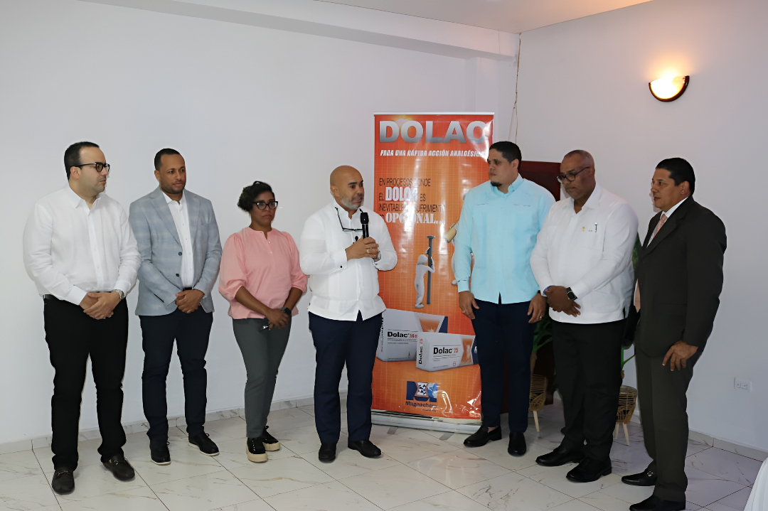 Sindactilia y Clinodactilia en la Mano Pediátrica: Tratamiento Actual y Casos Clínicos