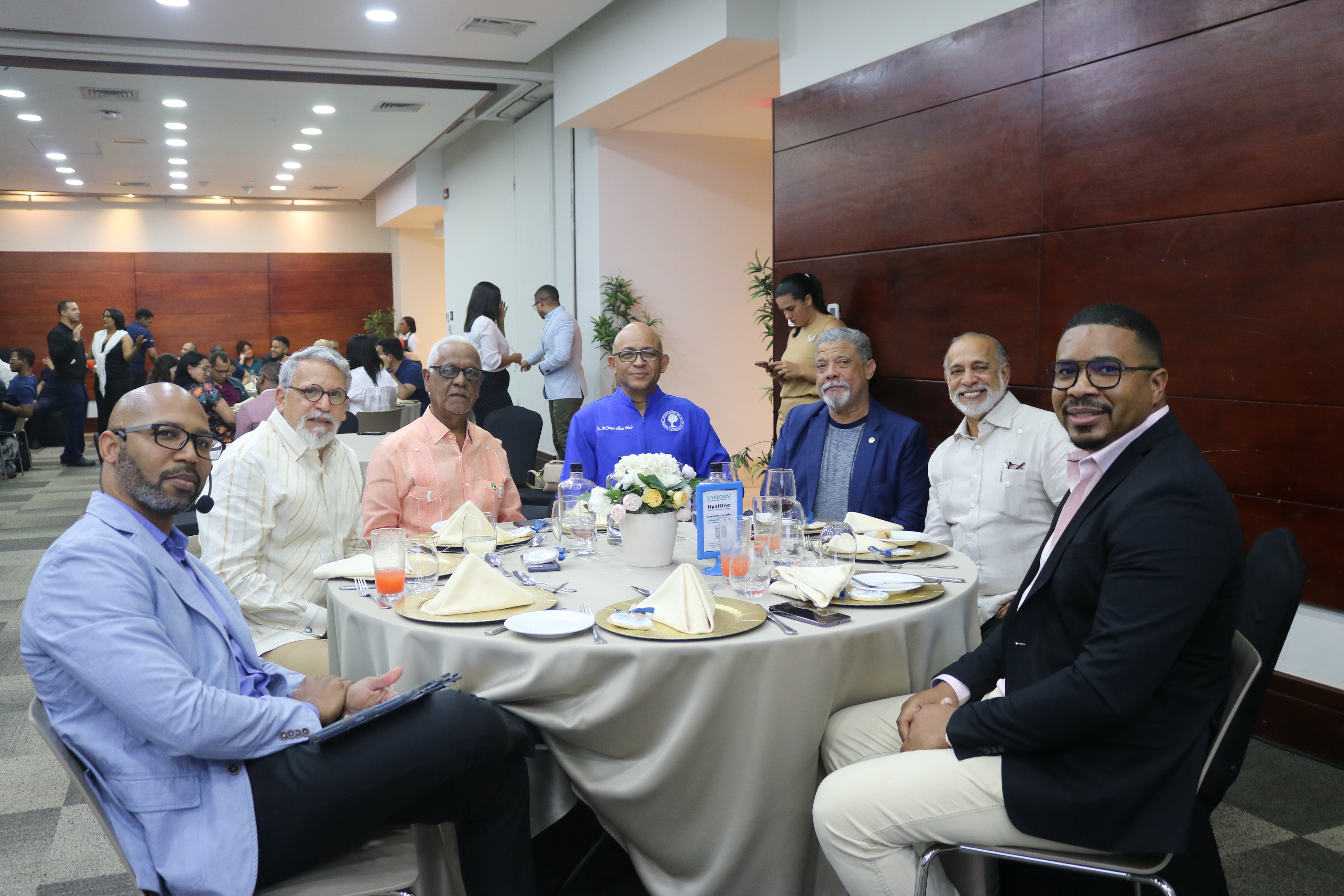 Osteotomías en deformidades angulares versus artroplastias en pacientes jóvenes - Imagen 3